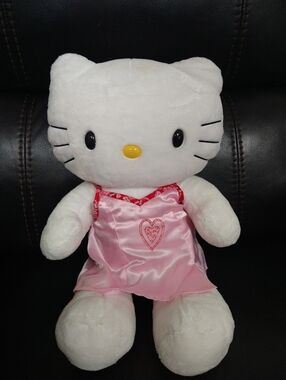 Build-A-Bear Hello Kitty Plush with Oriental Dress